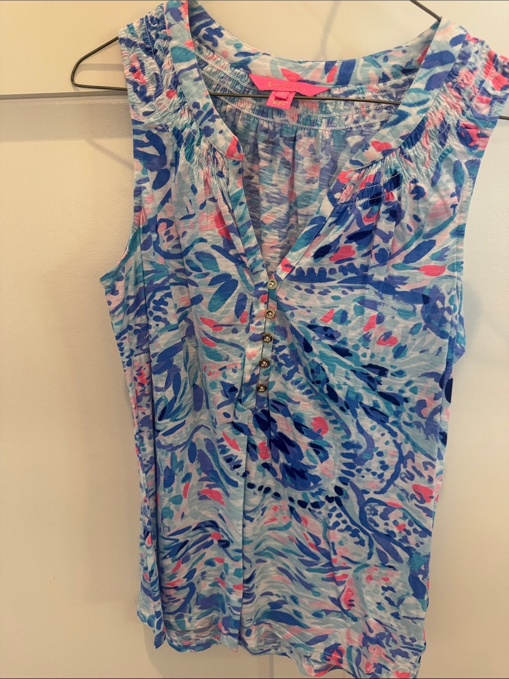 Lilly Pulitzer Essie tank top